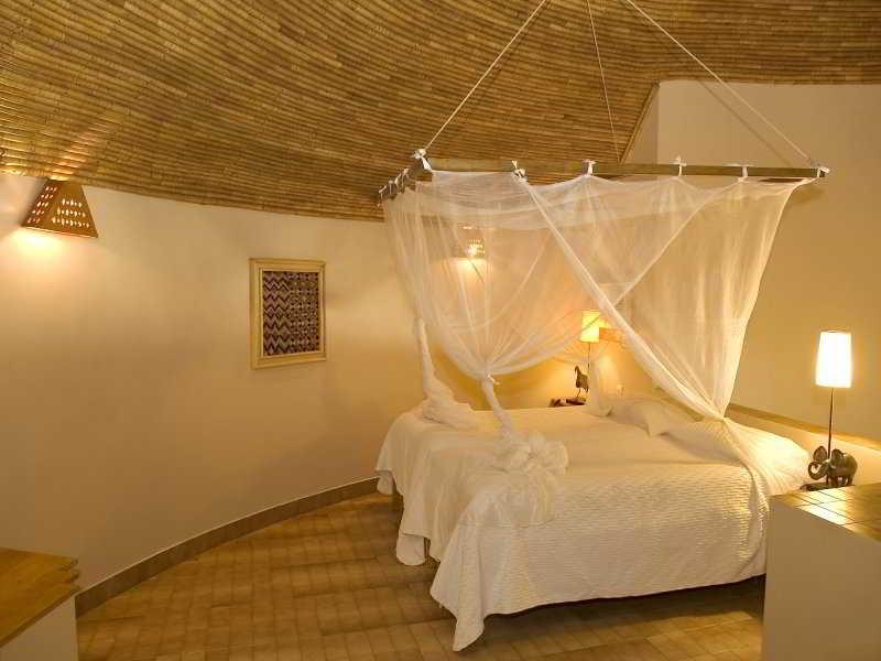 Espadon Hotel M'Bour Szoba fotó